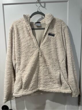 Columbia Cream Textured Fleece Pullover